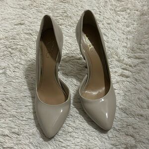 BCBG nude pointed toe heels
